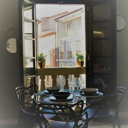 Acio Tinto Loft Casco Historico De Ourense